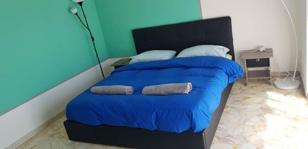 Helloguesthouse Olgiate Comasco Ngoại thất bức ảnh