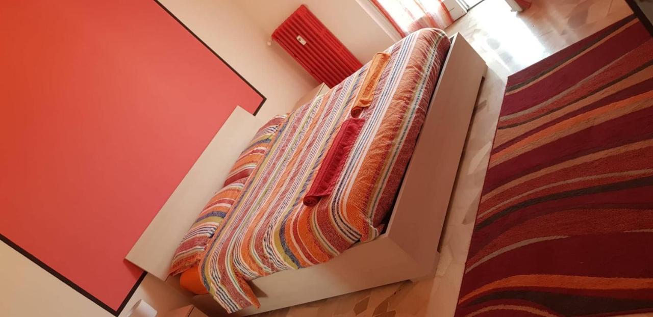Helloguesthouse Olgiate Comasco Ngoại thất bức ảnh